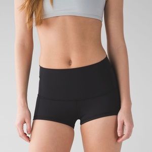 Lululemon Wunder Short *Full-On Luxtreme 2"